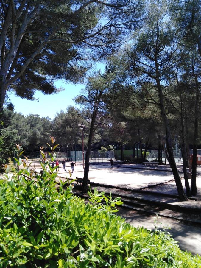 Appartement T2 Avec Piscine A 100 M De La Plage ซิ-ฟูร์-เล-ปลาจ ภายนอก รูปภาพ