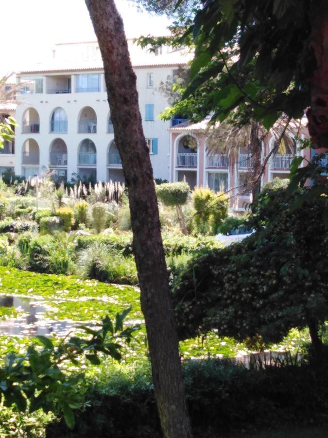 Appartement T2 Avec Piscine A 100 M De La Plage ซิ-ฟูร์-เล-ปลาจ ภายนอก รูปภาพ