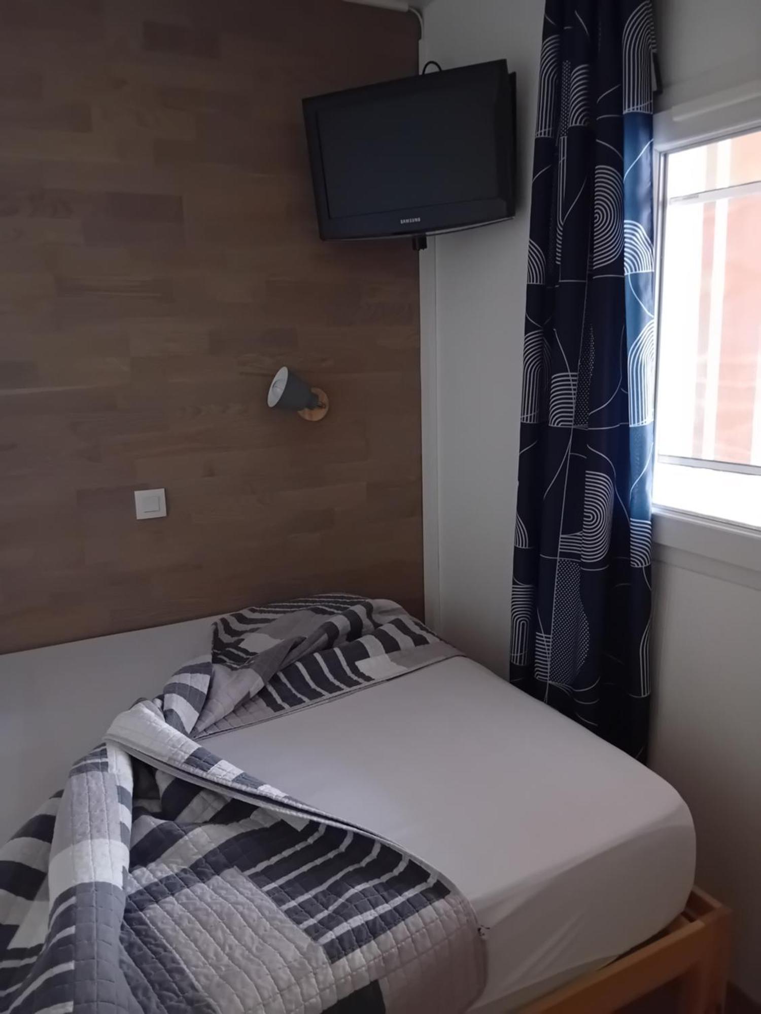 Appartement T2 Avec Piscine A 100 M De La Plage ซิ-ฟูร์-เล-ปลาจ ภายนอก รูปภาพ